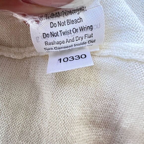 Garnet Hill 100% Merino wool sweater romantic chic luxury cream size L - Picture 2 of 10